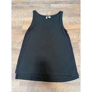 Paraphrase flowy sleeveless top